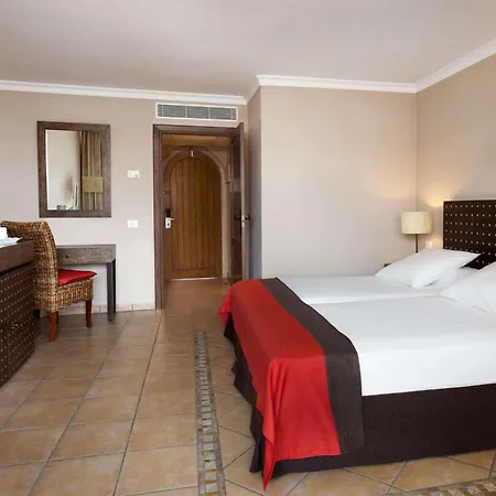 Seaside Sandy Отель