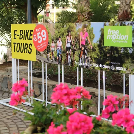 Seaside Sandy Отель 4*