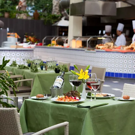 Отель Seaside Sandy