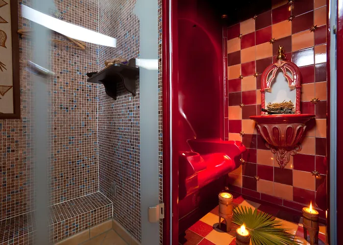 海滨沙滩酒店 4*