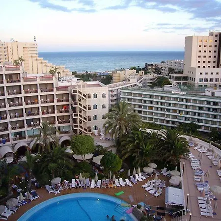 Seaside Sandy Hotel 4*