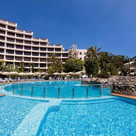 Seaside Sandy Hotell 4*